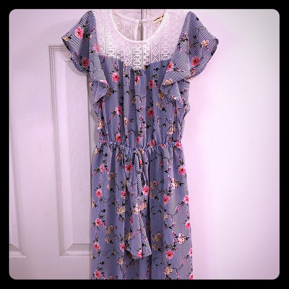 Girls dress